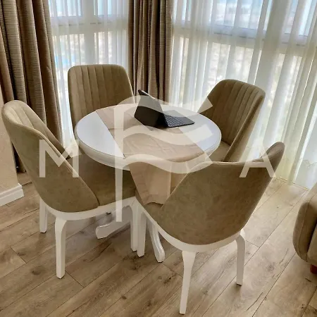 Magic View! Apartament Golem (Tirana)